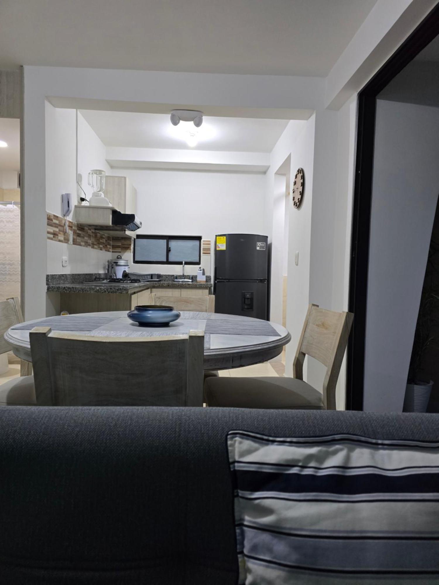 Apartamento Privado Vacacional A 5M Del Aeropuerto, 20 Minutos Del Parque Del Cafe Y Centro De Armenia Con 4 Piscinas, 3 Jacuzzi, Sauna By Molca Xperiences 3H Buitenkant foto