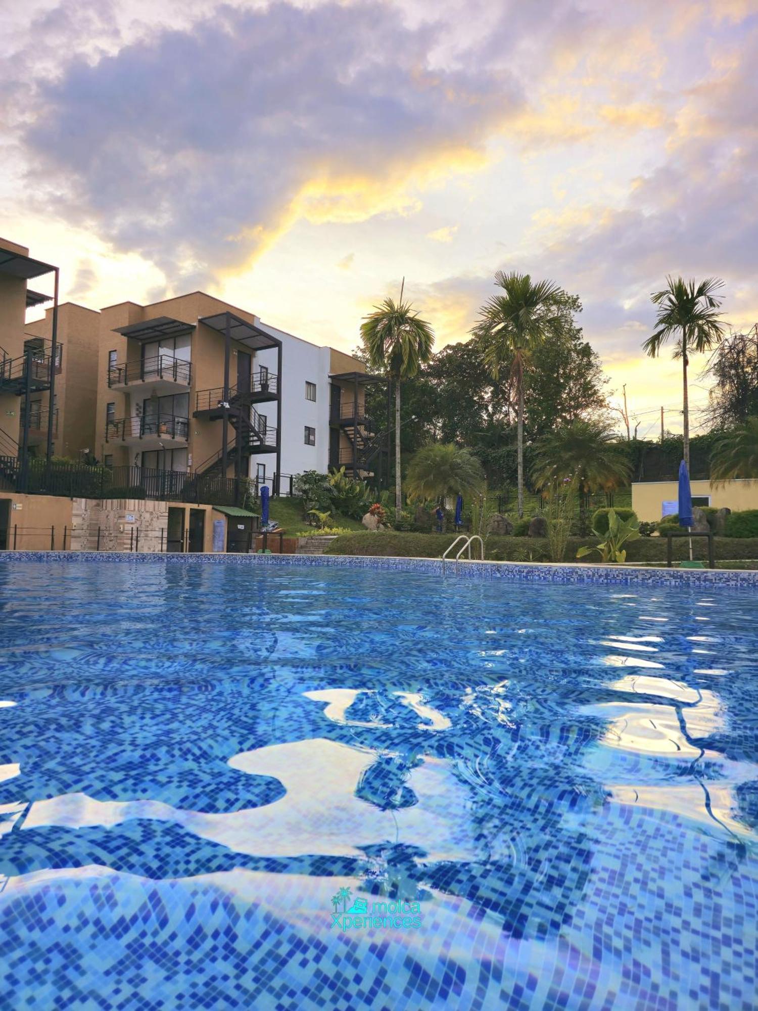 Apartamento Privado Vacacional A 5M Del Aeropuerto, 20 Minutos Del Parque Del Cafe Y Centro De Armenia Con 4 Piscinas, 3 Jacuzzi, Sauna By Molca Xperiences 3H Buitenkant foto